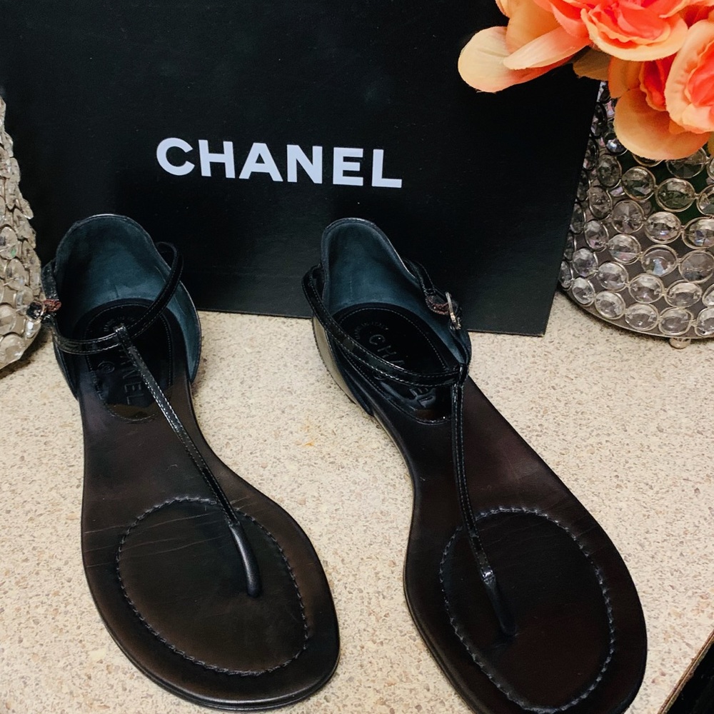 💯 Chanel t-strap sandals - Picture 2 of 6